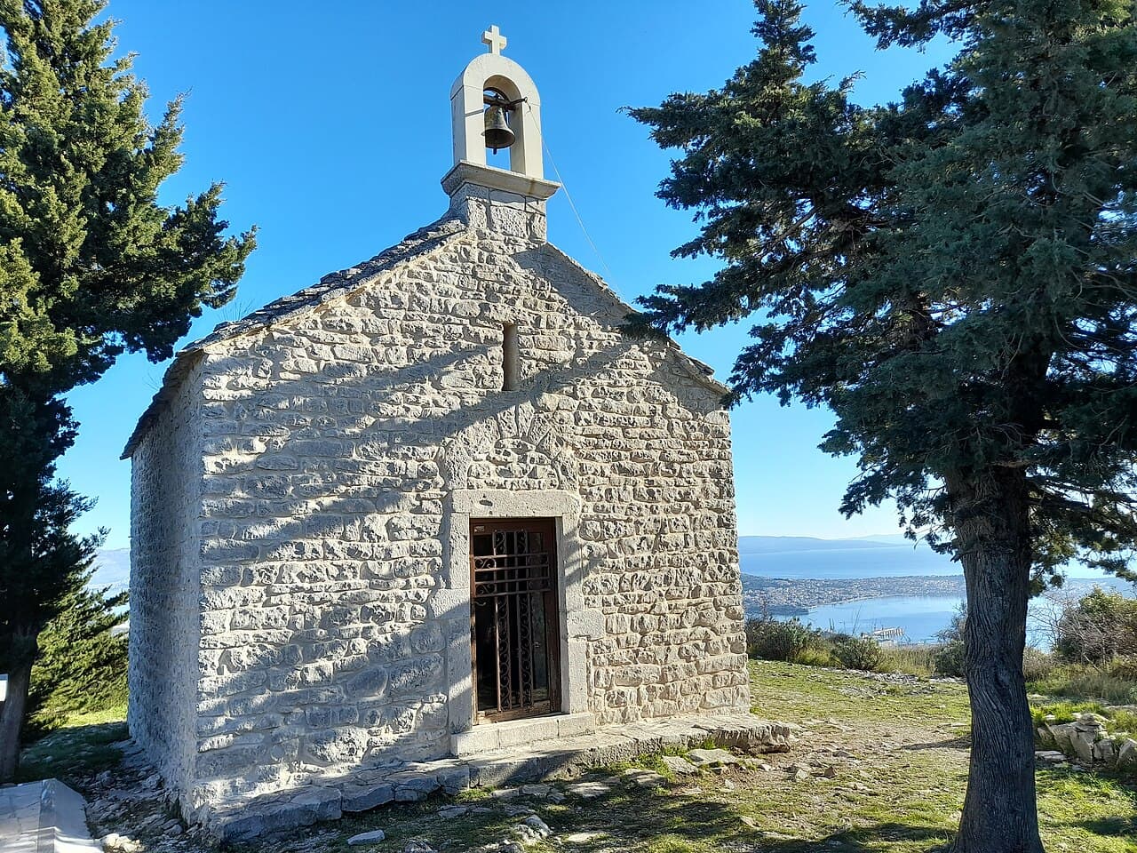 Saint Elijah Church, Sutilija