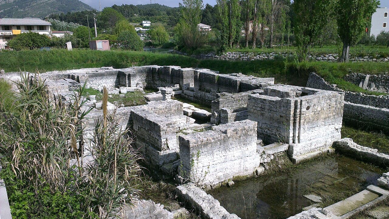 bazilika svatých Petra a Mojžíše