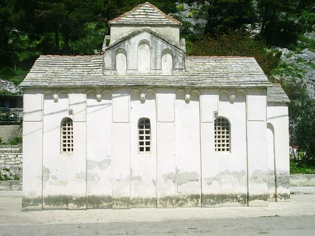 Kostel sv. Petra v Priku